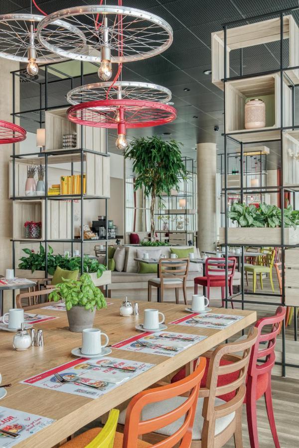 Hotel Intercityhotel 4*