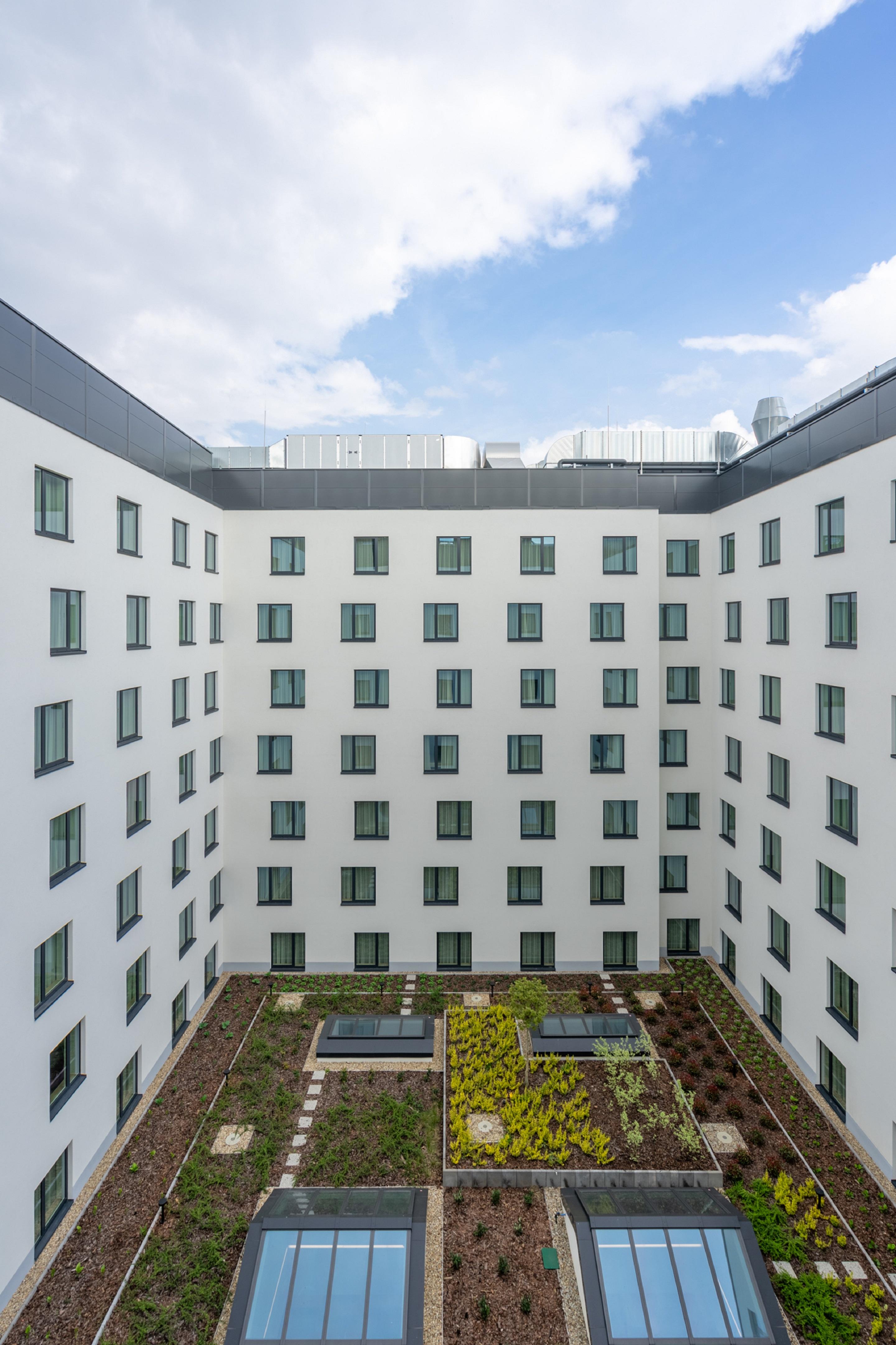 Intercityhotel 4* Budapest